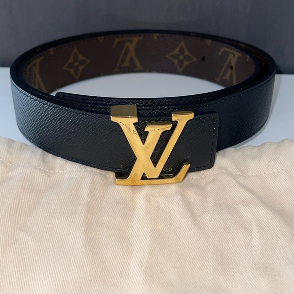 SOLD! Loui Vuitton Reversible Belt Size 75 - Picture 3 of 8